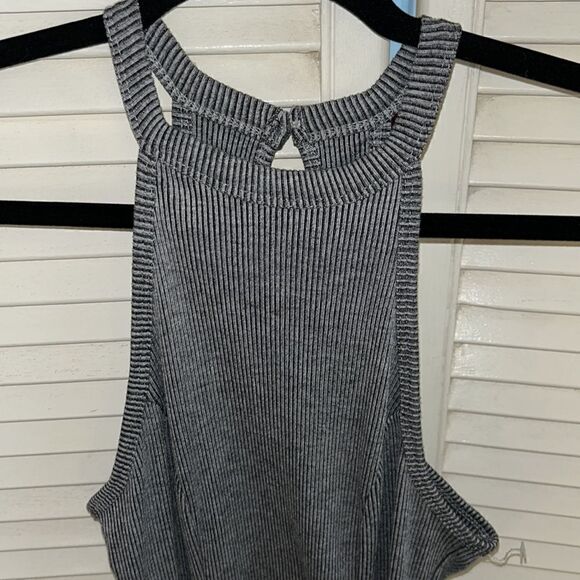 Fun 🤩 Fit & Flair Key 🔑 hole back Dress 👗 beach 🏖️ boardwalk Festival cool! - Picture 3 of 17